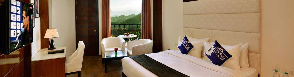 Jk Clarks Exotica Hotel Dalhousie Exterior photo