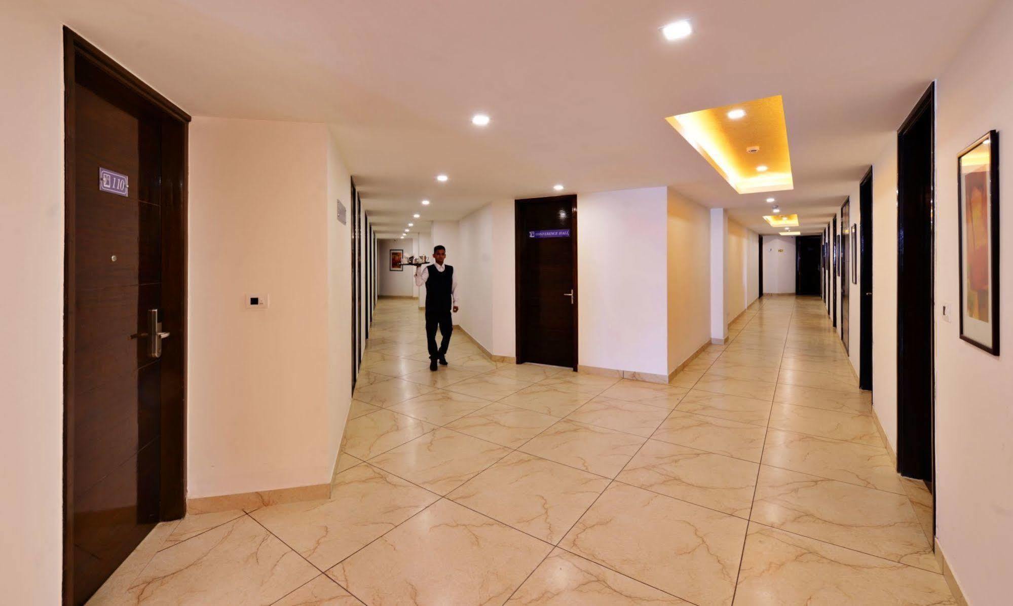 Jk Clarks Exotica Hotel Dalhousie Exterior photo